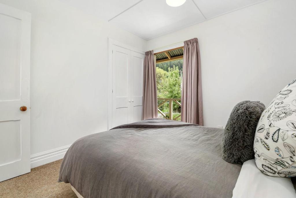 Central Peach - Queenstown Holiday Home Zewnętrze zdjęcie